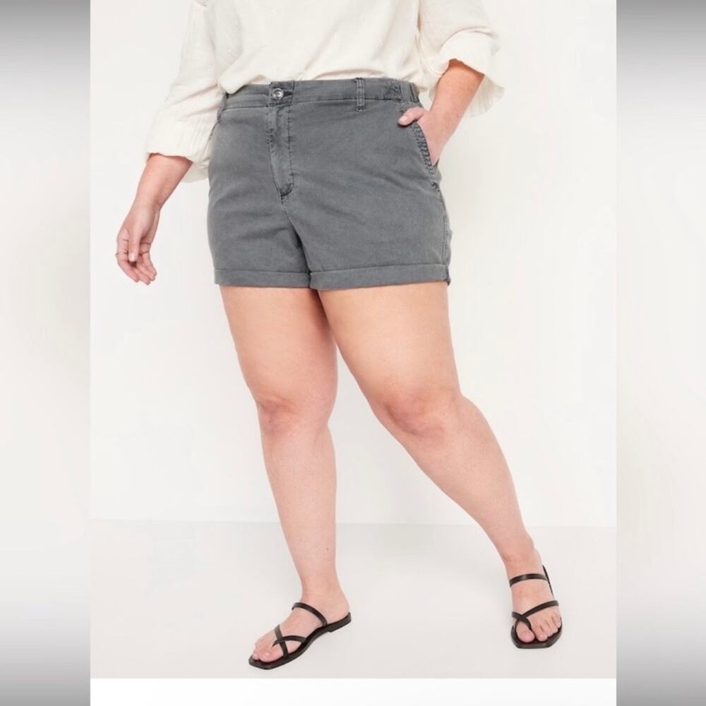 Old Navy Plus Women’s Everyday 6” Chino Short 3X Washed Gray